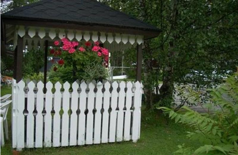 Ruska Bed & Breakfast タイバルコスキ エクステリア 写真